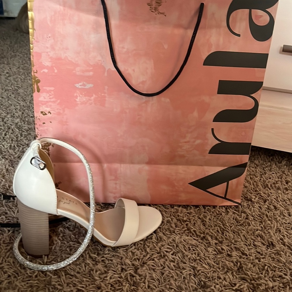Altard state heels brand new